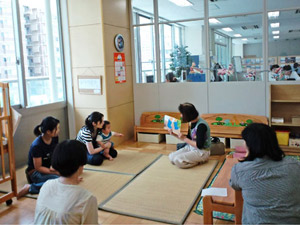 子育てひろばさんさんさん1.jpg